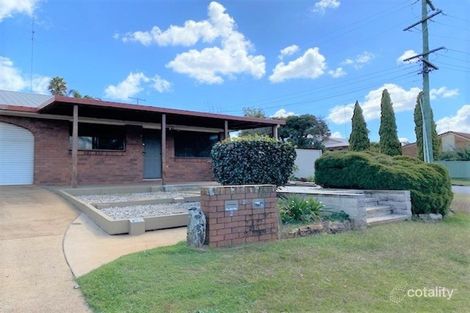 1/2 Dunemann St, Kearneys Spring, QLD 4350