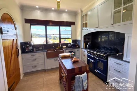 Property photo of 33 Julie Close Peeramon QLD 4885