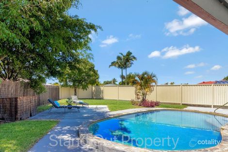 Property photo of 15 Gordon Crescent Sandstone Point QLD 4511