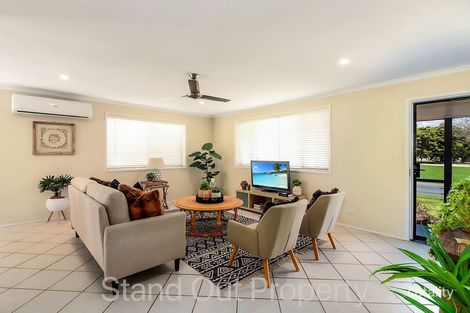 Property photo of 15 Gordon Crescent Sandstone Point QLD 4511