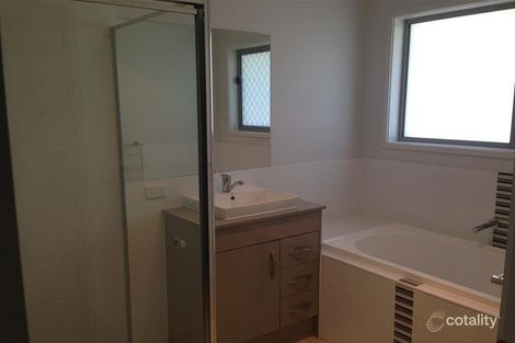 Property photo of 9 Greenmount Street Pimpama QLD 4209