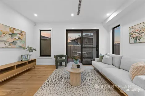 Property photo of 2 Acol Court Mulgrave VIC 3170