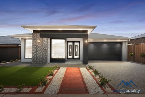 Property photo of 6 Shell Close Clyde North VIC 3978