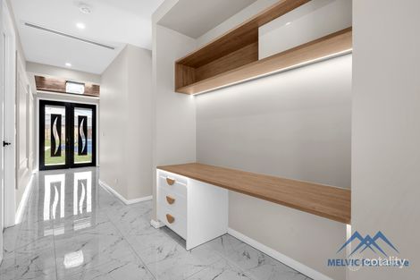 Property photo of 6 Shell Close Clyde North VIC 3978