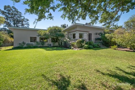 28 Brady Rd, Lesmurdie, WA 6076