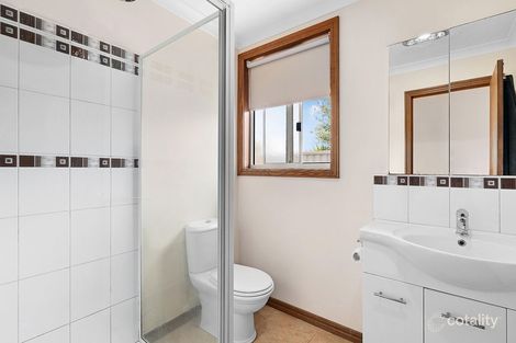 Property photo of 6 Sharpes Road Miners Rest VIC 3352