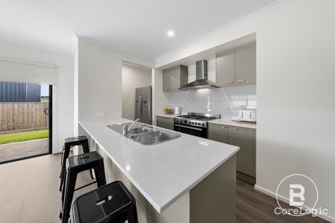 Property photo of 16 Daimler Drive Smythes Creek VIC 3351