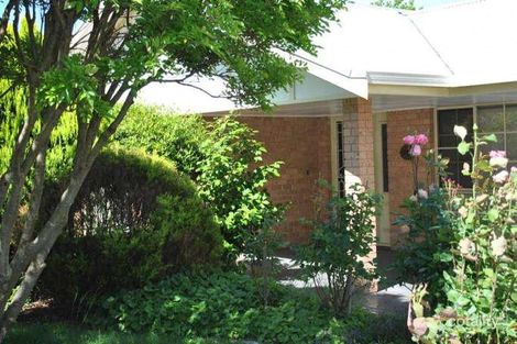 Property photo of 7 Kable Place Orange NSW 2800