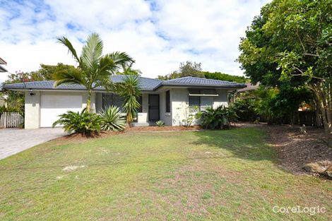 Property photo of 18 Surfside Crescent Pottsville NSW 2489