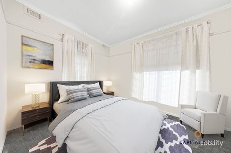 Property photo of 4 Brunei Crescent Heidelberg West VIC 3081