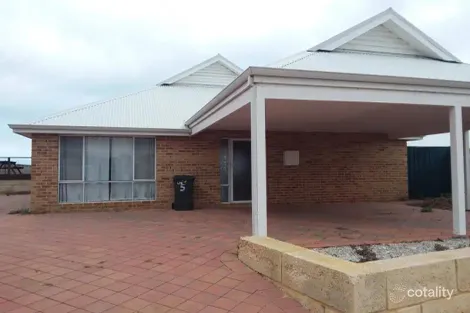 13/2 Huelva Pl, Cervantes, WA 6511