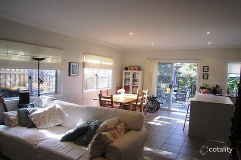 2/15 Hall St, Northgate, QLD 4013