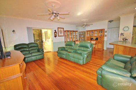 Property photo of 47 Mansfield Place Mansfield QLD 4122
