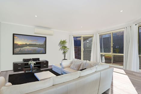 Property photo of 6 Tomaree Crescent Woongarrah NSW 2259