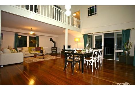 Property photo of 54 Buttenshaw Drive Coledale NSW 2515