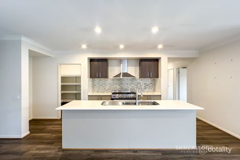 Property photo of 9 Angove Street Craigieburn VIC 3064