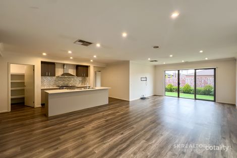 Property photo of 9 Angove Street Craigieburn VIC 3064