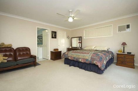 Property photo of 35 Grosvenor Court Munruben QLD 4125