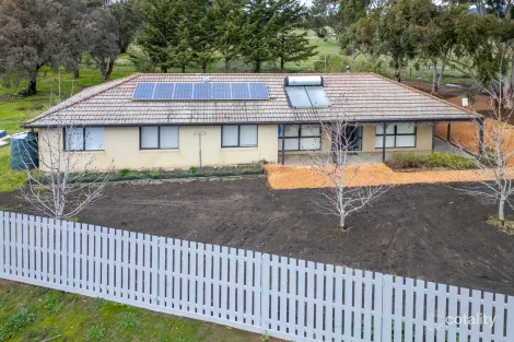 Property photo of 176 Saunders Road New Gisborne VIC 3438