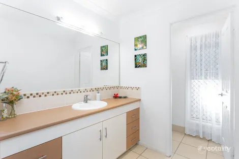 Property photo of 1 Nerita Avenue Zilzie QLD 4710