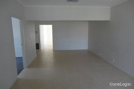 Property photo of 14 Central Parkway Caroline Springs VIC 3023