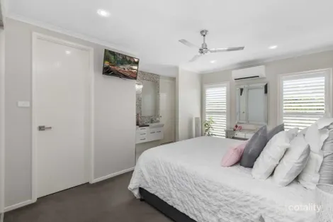 Property photo of 17 Foreshore Court Dicky Beach QLD 4551