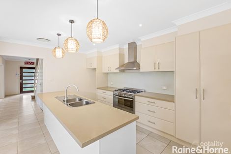 Property photo of 5 Melaleuca Place Warriewood NSW 2102