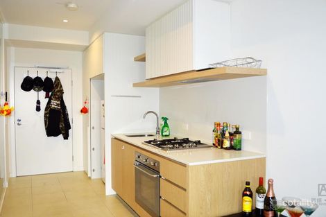 Property photo of 301/58 Kambrook Road Caulfield North VIC 3161