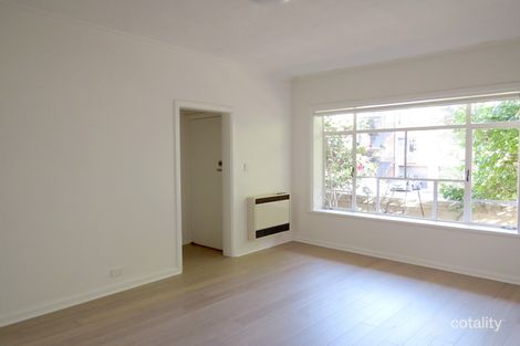 Property photo of 2/3 Tahara Road Toorak VIC 3142