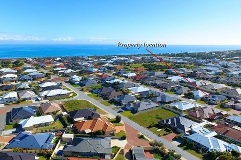 Property photo of 17 Tamar Break Madora Bay WA 6210