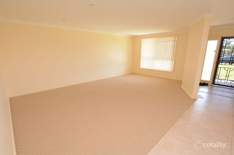 Property photo of 14 Rosier Place Old Bar NSW 2430