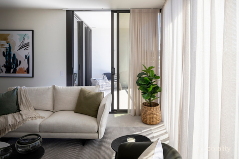 306/24 The Lanes Bvd, Mermaid Waters, QLD 4218