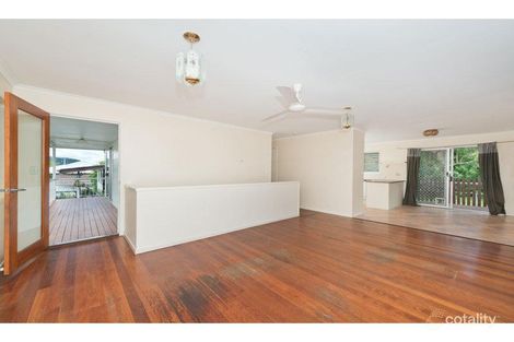 Property photo of 4 Ferny Way Ferny Hills QLD 4055
