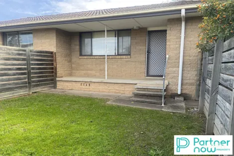 2/4 Woodstock St, South Tamworth, NSW 2340