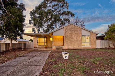 Property photo of 19 Kanimbla Crescent Craigmore SA 5114