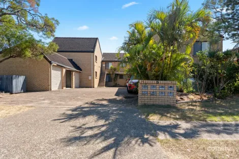 Property photo of 3/5 Christina Court Mermaid Waters QLD 4218