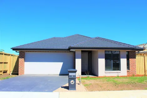 6 Kakoura St, Drouin, VIC 3818