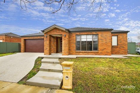 17 Brentwood Bvd, Strathfieldsaye, VIC 3551