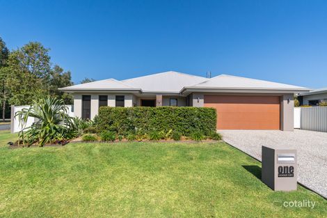Property photo of 1 Leonie Court Pelican Waters QLD 4551