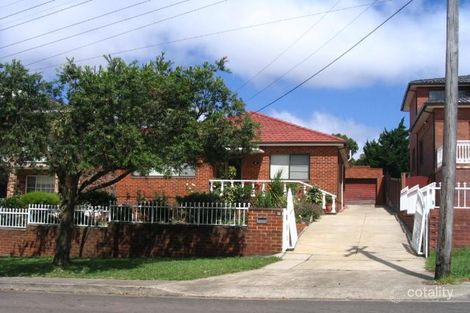 19 Beaconsfield Ave, Kingsgrove, NSW 2208