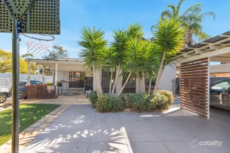 Property photo of 11 Bedchester Road Elizabeth North SA 5113