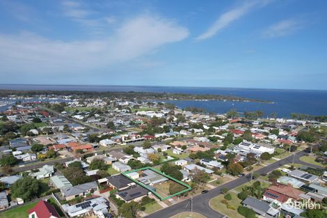 Property photo of 28 Toonalook Parade Paynesville VIC 3880