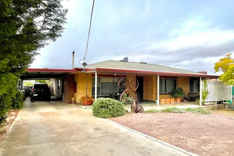 36 Richards Ave, Wudinna, SA 5652