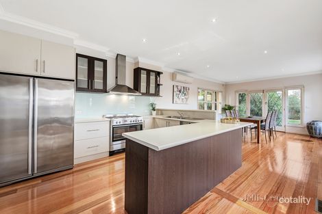 Property photo of 52 Howard Avenue Mount Waverley VIC 3149