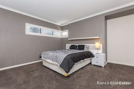 10 Clifford Vale, Hillarys, WA 6025