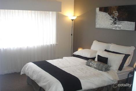 3 Lake View Cres, Highbury, SA 5089