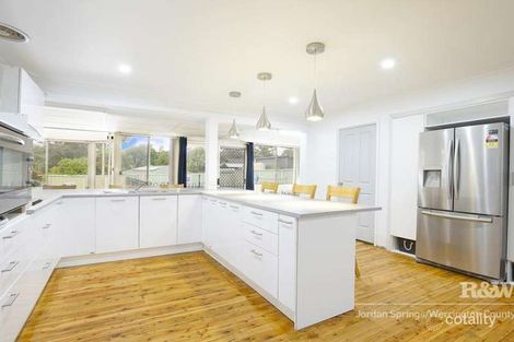 Property photo of 81 Manooka Crescent Bradbury NSW 2560