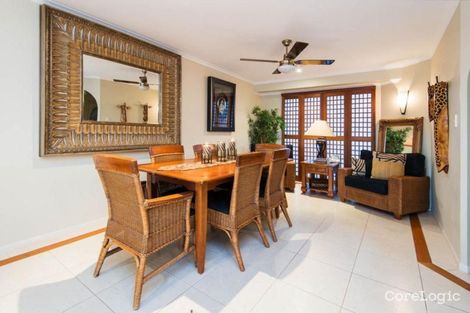 Property photo of 38 Oxley Drive Paradise Point QLD 4216