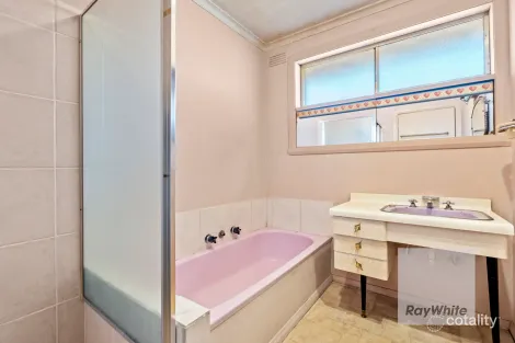 Property photo of 14 Kevin Street Bundoora VIC 3083