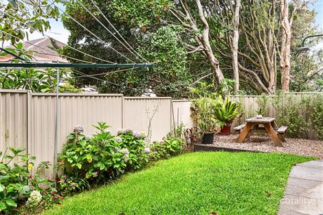 Property photo of 2/15 Sir Thomas Mitchell Road Bondi Beach NSW 2026